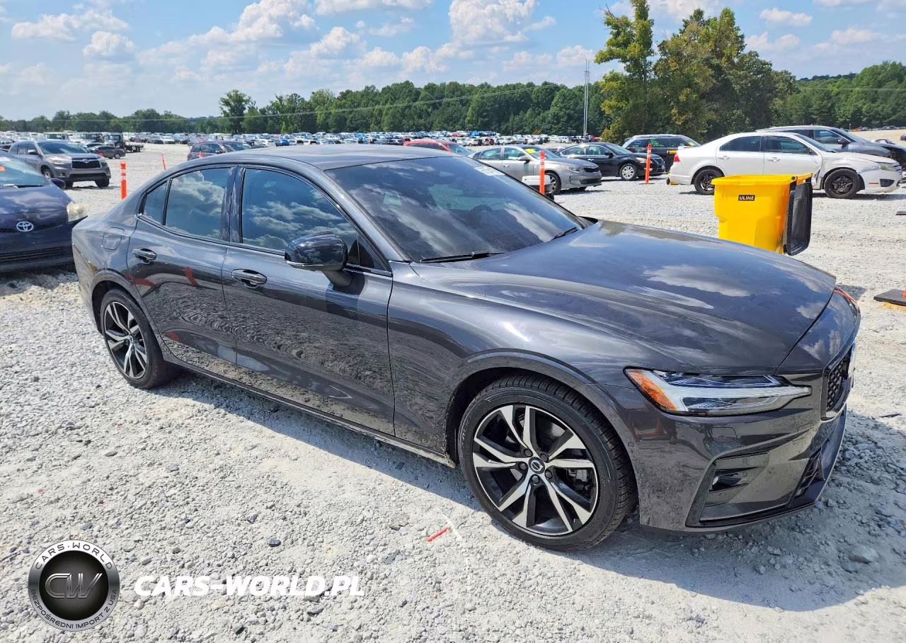 2023 Volvo S60 Plus VIN:7JRL12TW2PG229918 - 4