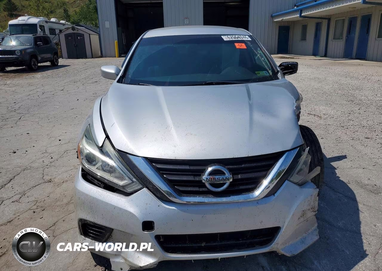 2017 Nissan Altima 2.5 S VIN:1N4AL3AP1HC155780 - 5