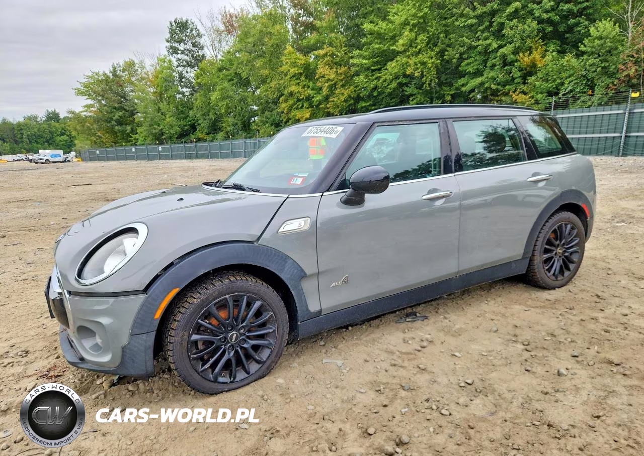 2017 Mini Cooper S Clubman All4 – zdjęcie 1 z 12