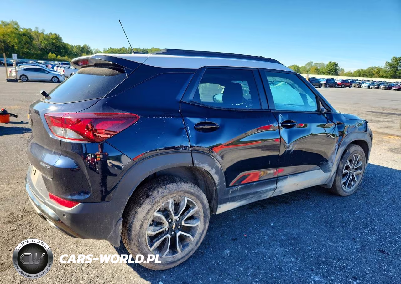 2021 Chevrolet Trailblazer Activ VIN:KL79MSSL7MB129844 - 3