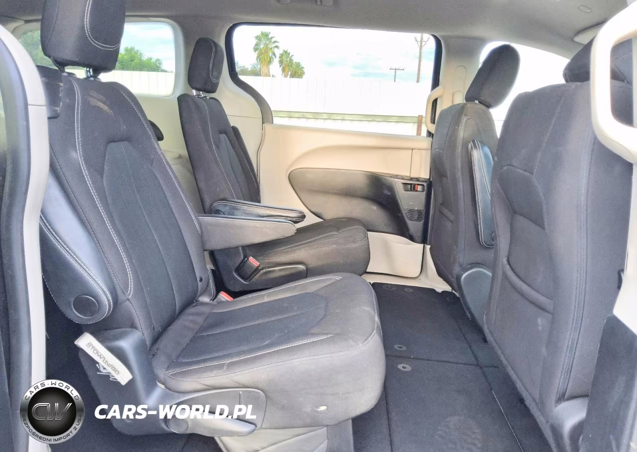 2023 Chrysler Voyager Lx VIN:2C4RC1CG5PR519638 - 11
