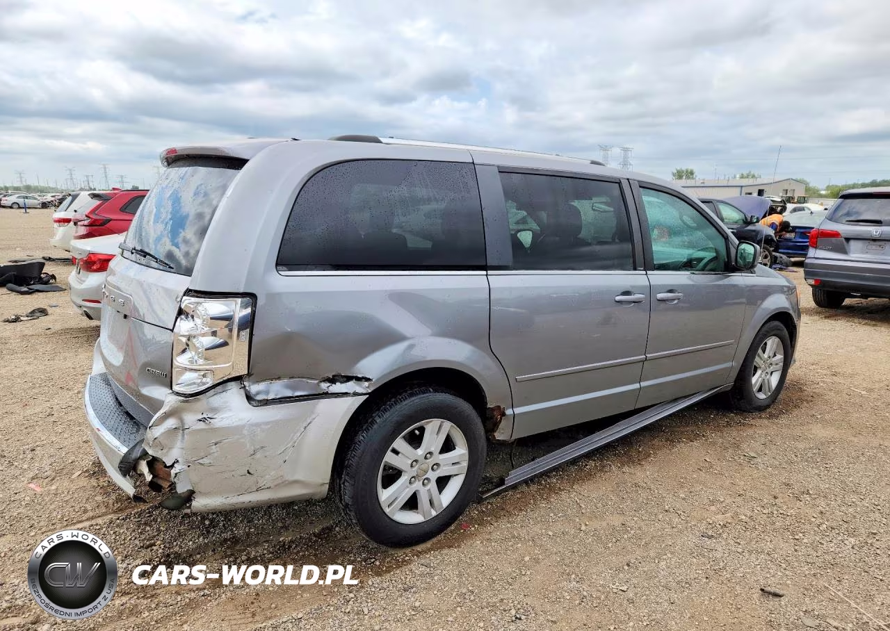 2013 Dodge Grand Caravan Crew VIN:2C4RDGDG4DR796470 - 3