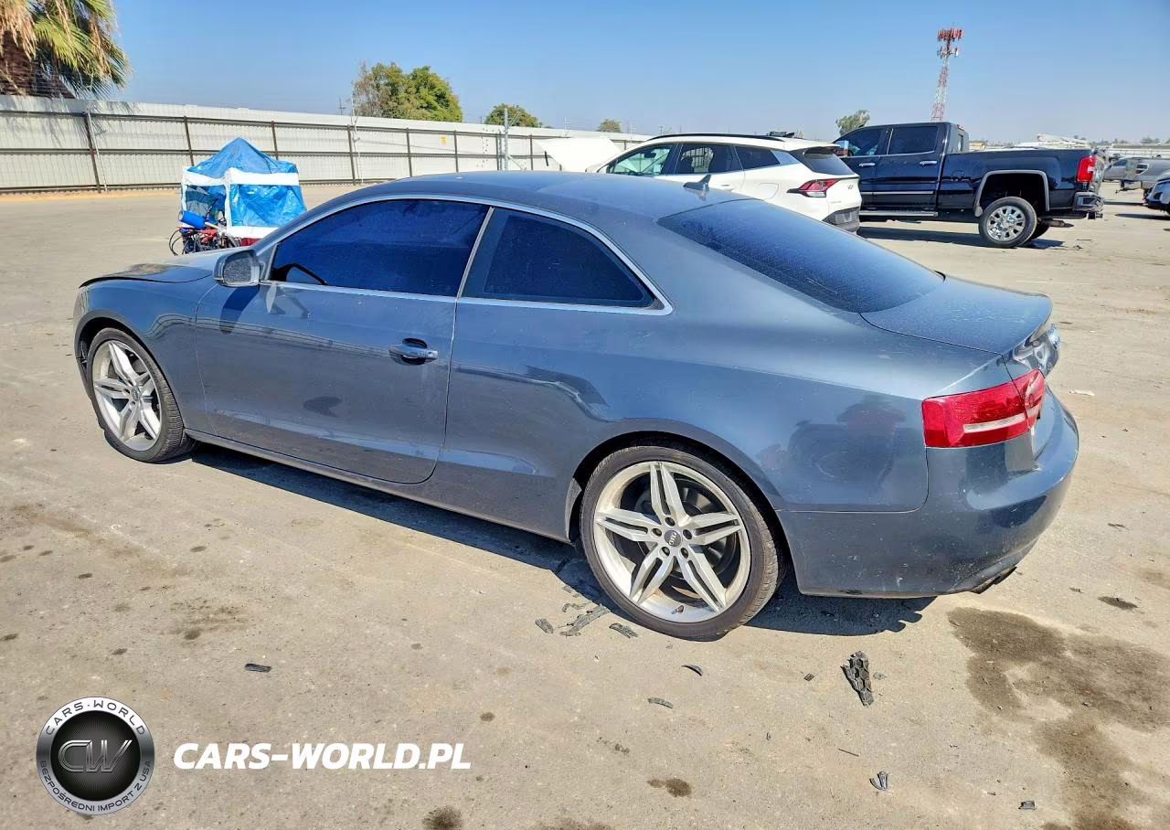 2011 Audi A5 Premium Plus VIN:WAULFAFR1BA004737 - 2