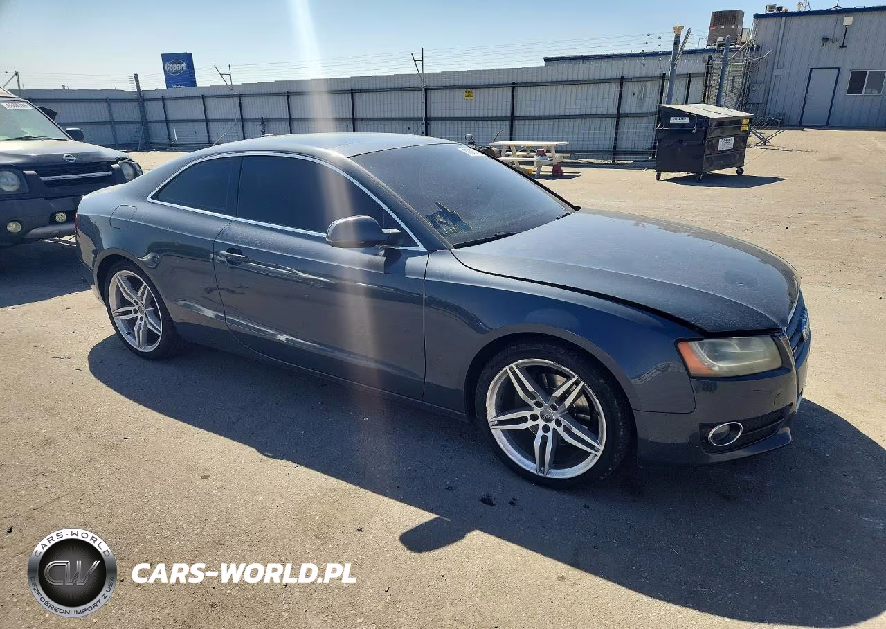 2011 Audi A5 Premium Plus VIN:WAULFAFR1BA004737 - 4