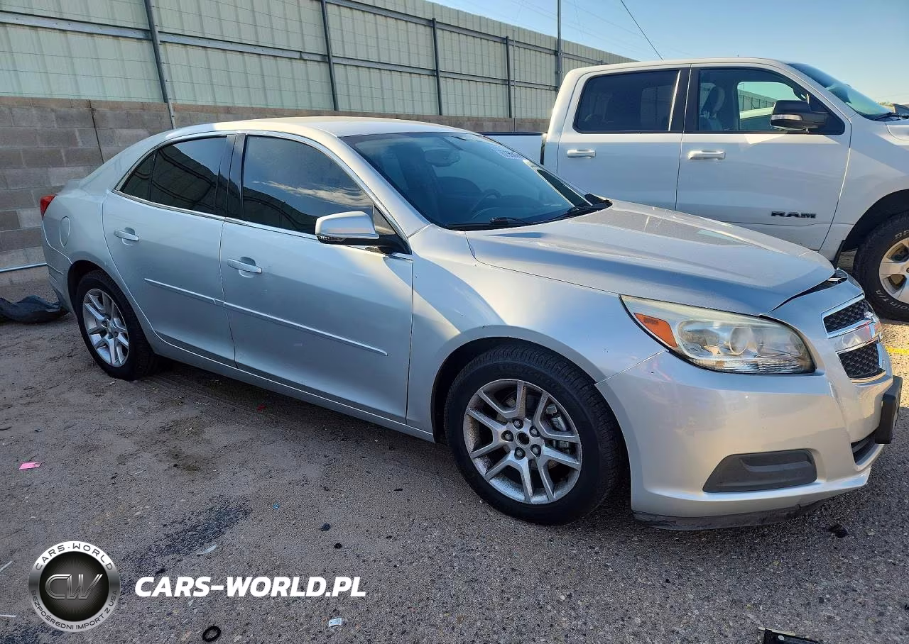 2013 Chevrolet Malibu 1Lt VIN:1G11C5SA7DF272927 - 4