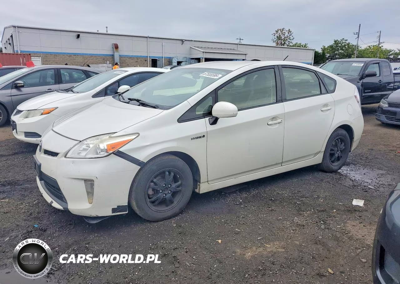 2015 Toyota Prius Two
