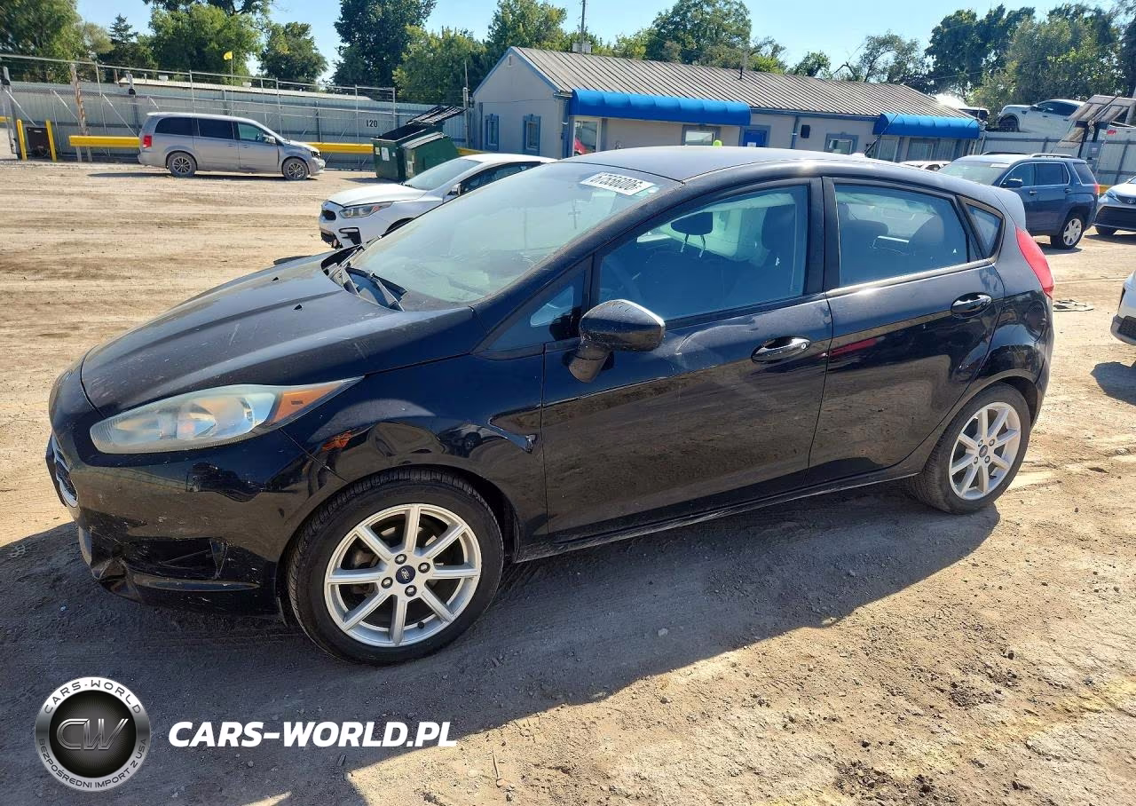 2018 Ford Fiesta Se VIN:3FADP4EJXJM105591 - 1