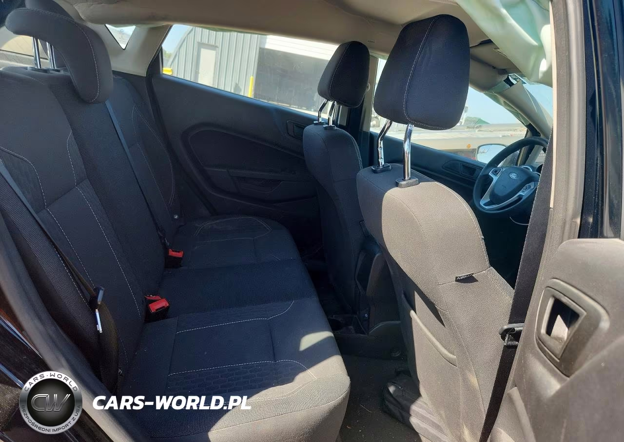 2018 Ford Fiesta Se VIN:3FADP4EJXJM105591 - 10