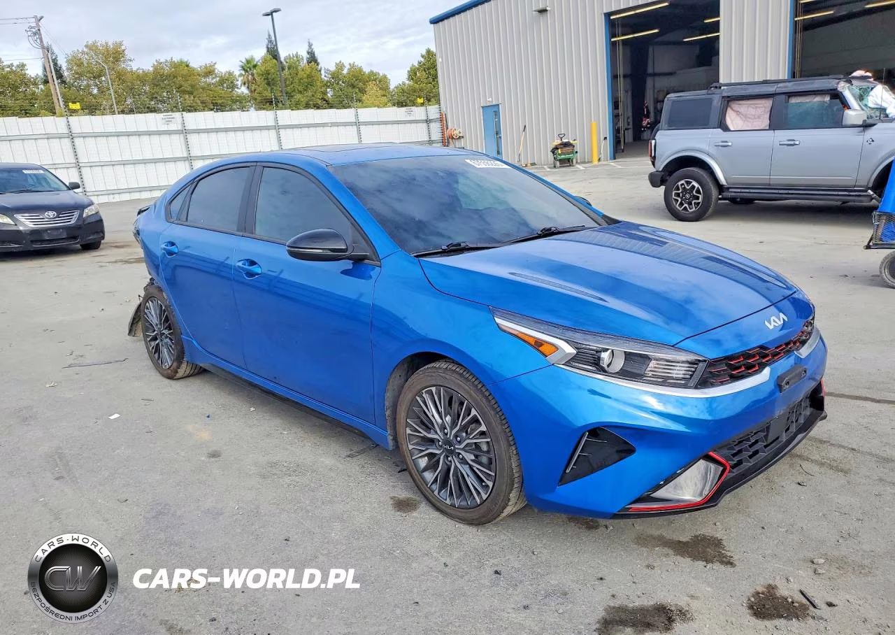 2024 Kia Forte Gt Line VIN:3KPF54AD0RE699462 - 4