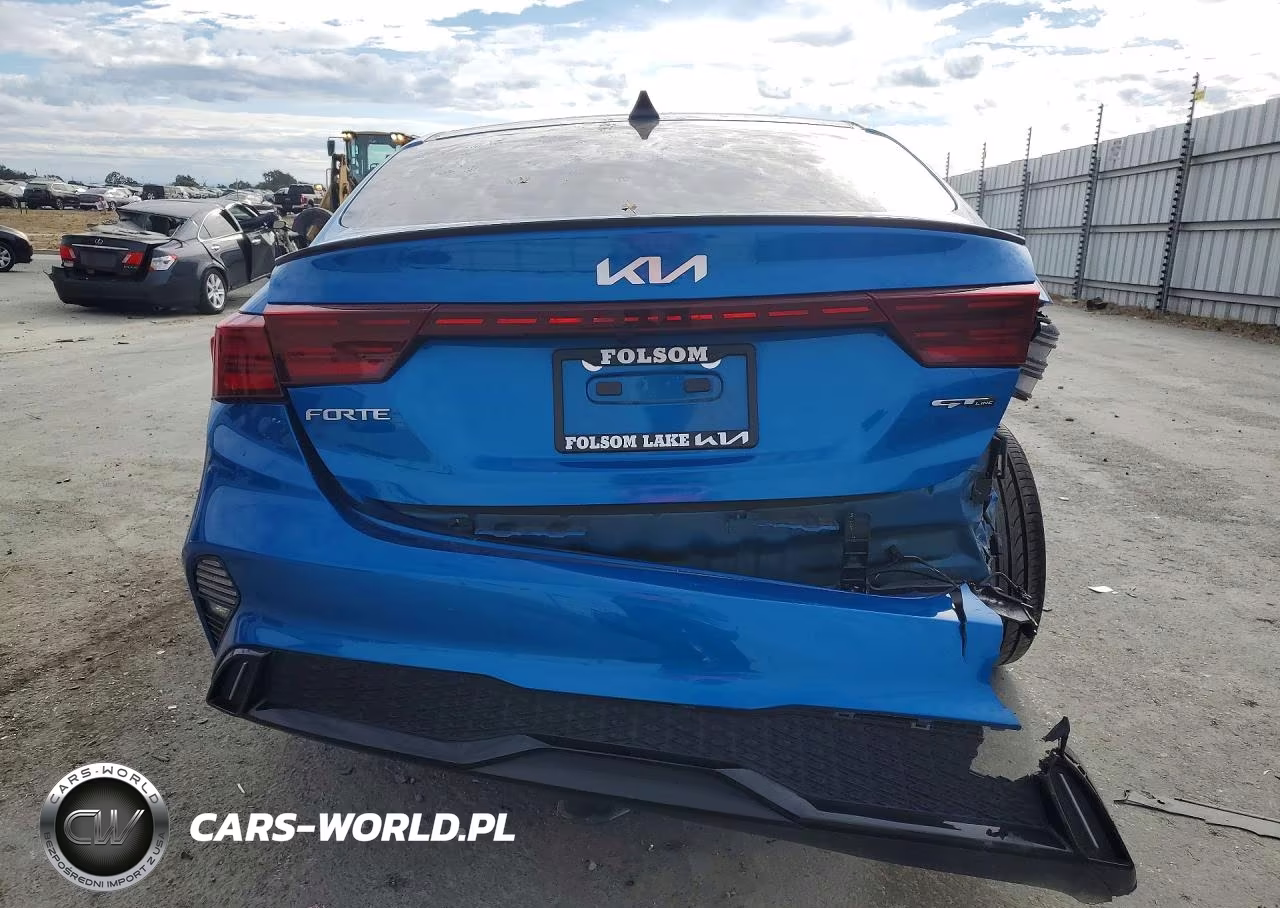 2024 Kia Forte Gt Line VIN:3KPF54AD0RE699462 - 6