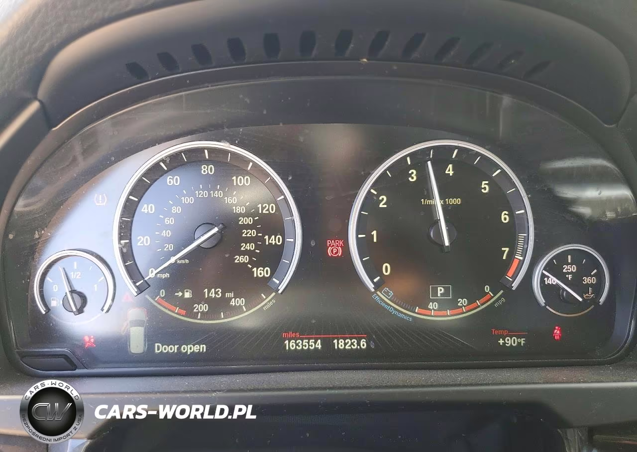 2015 BMW X5 xDrive35I VIN:5UXKR0C5XF0K62718 - 9