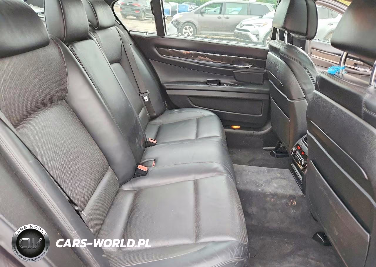 2015 BMW 750 Lxi VIN:WBAYF8C5XFD654915 - 10