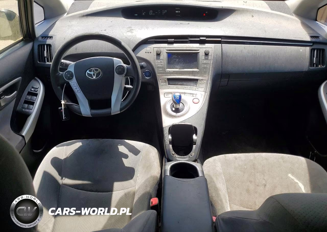 2012 Toyt Prius VIN:JTDKN3DU1C1511823 - 8