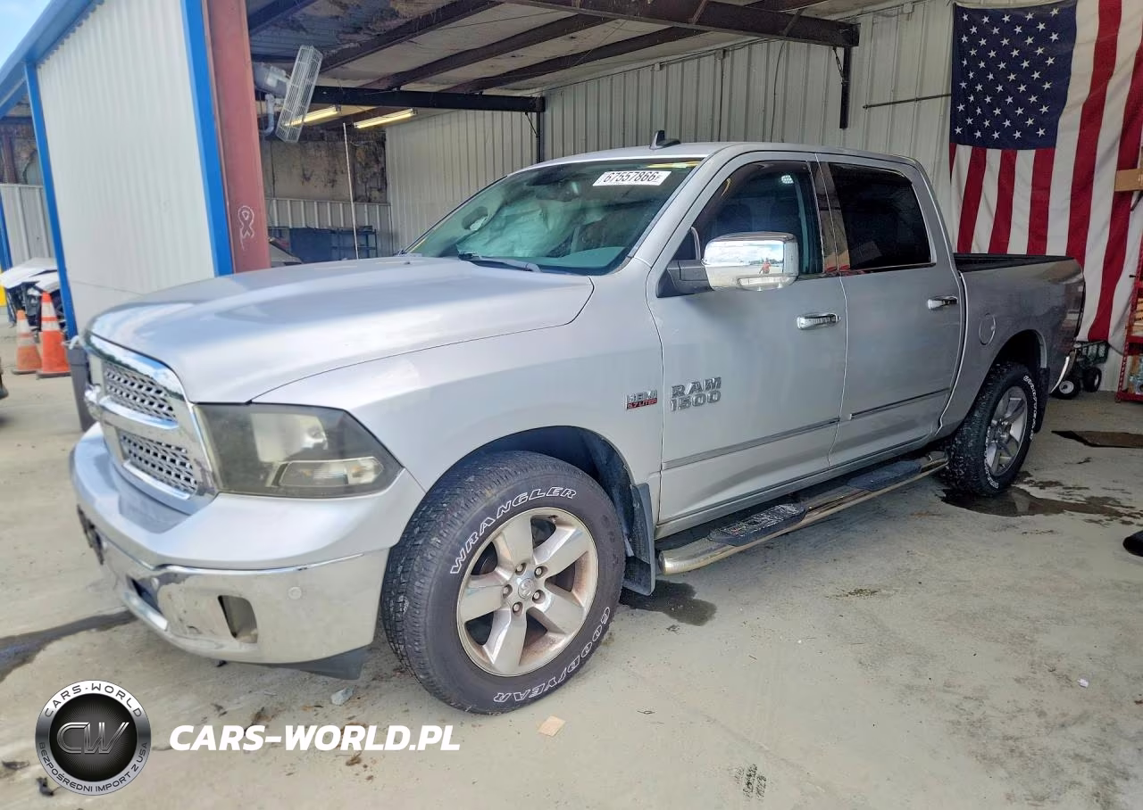2016 Ram 1500 Slt VIN:3C6RR7LT1GG266605 - 1