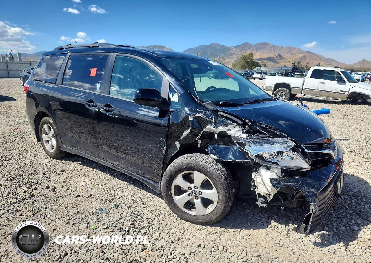 2020 Toyota Sienna Le VIN:5TDKZ3DC4LS021861 - 4