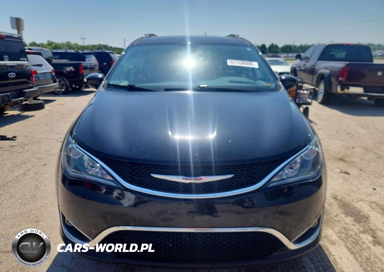 2020 Chrysler Pacifica Touring L VIN:2C4RC1BG9LR264150 - 5
