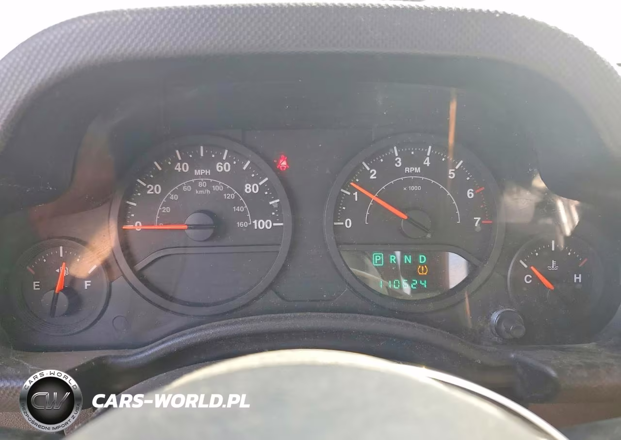 2008 Jeep Wrangler Unlimited X VIN:1J4GA39108L508353 - 9