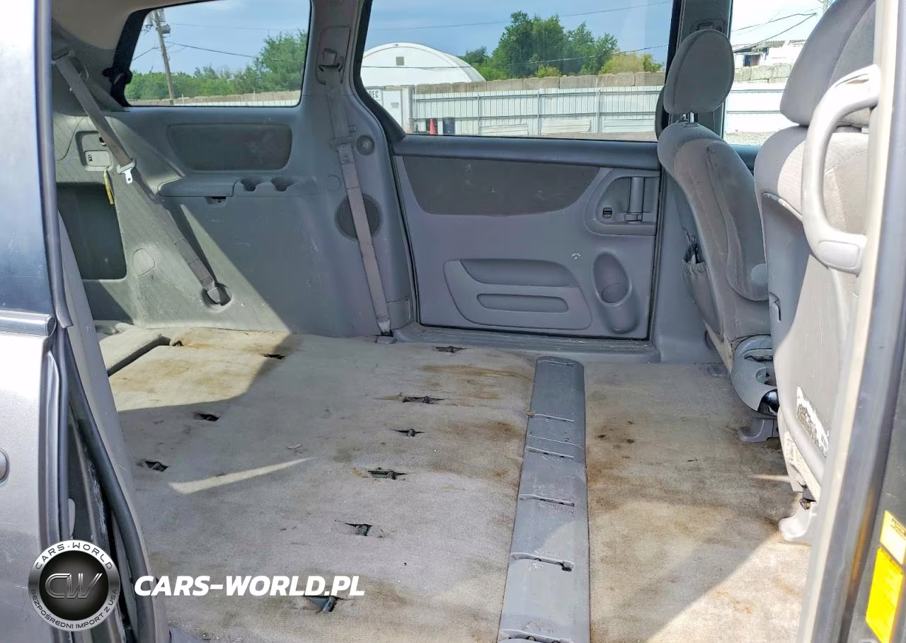 2005 Toyota Sienna Le VIN:5TDBA23C85S037440 - 11