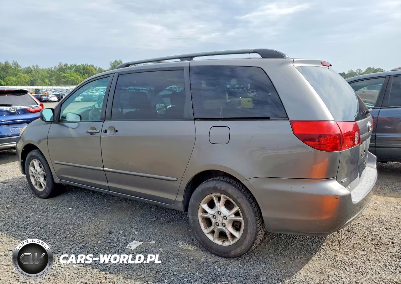 2005 Toyota Sienna Le VIN:5TDBA23C85S037440 - 2