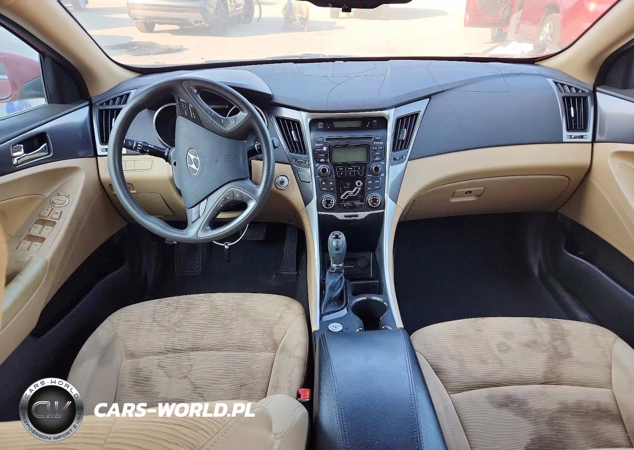 2012 Hyundai Sonata Hybrid VIN:KMHEC4A48CA037751 - 8