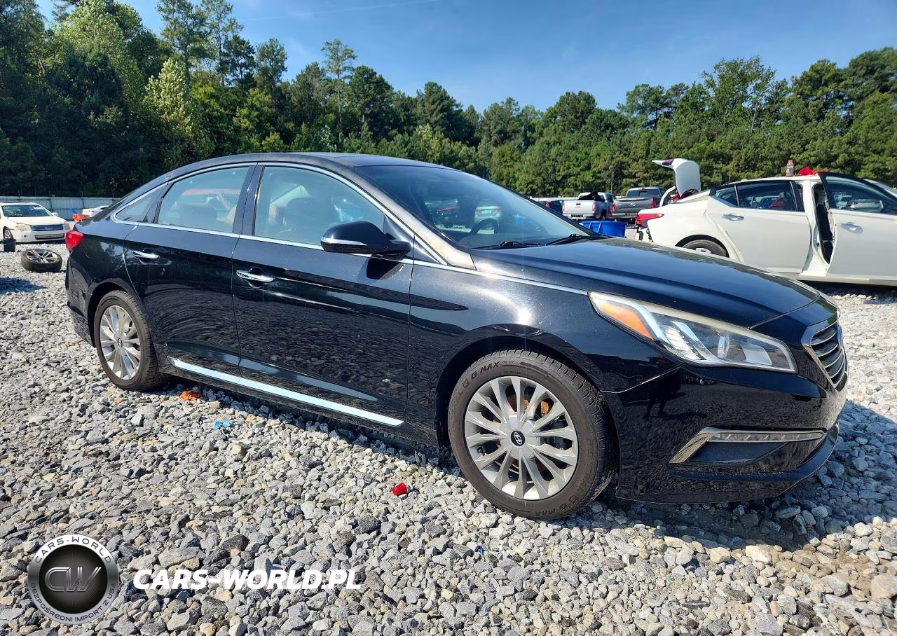 2015 Hyundai Sonata Limited VIN:5NPE34AF2FH078945 - 4