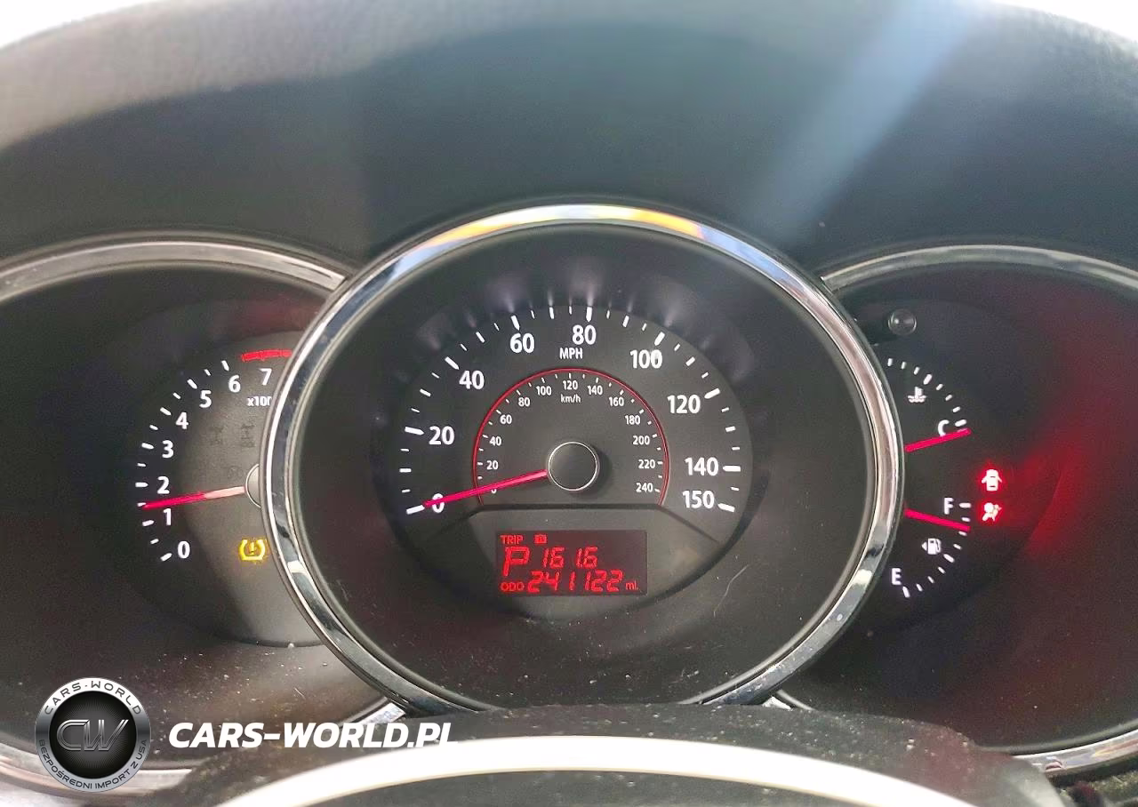 2011 Kia Sorento Ex VIN:5XYKUDA1XBG064183 - 9
