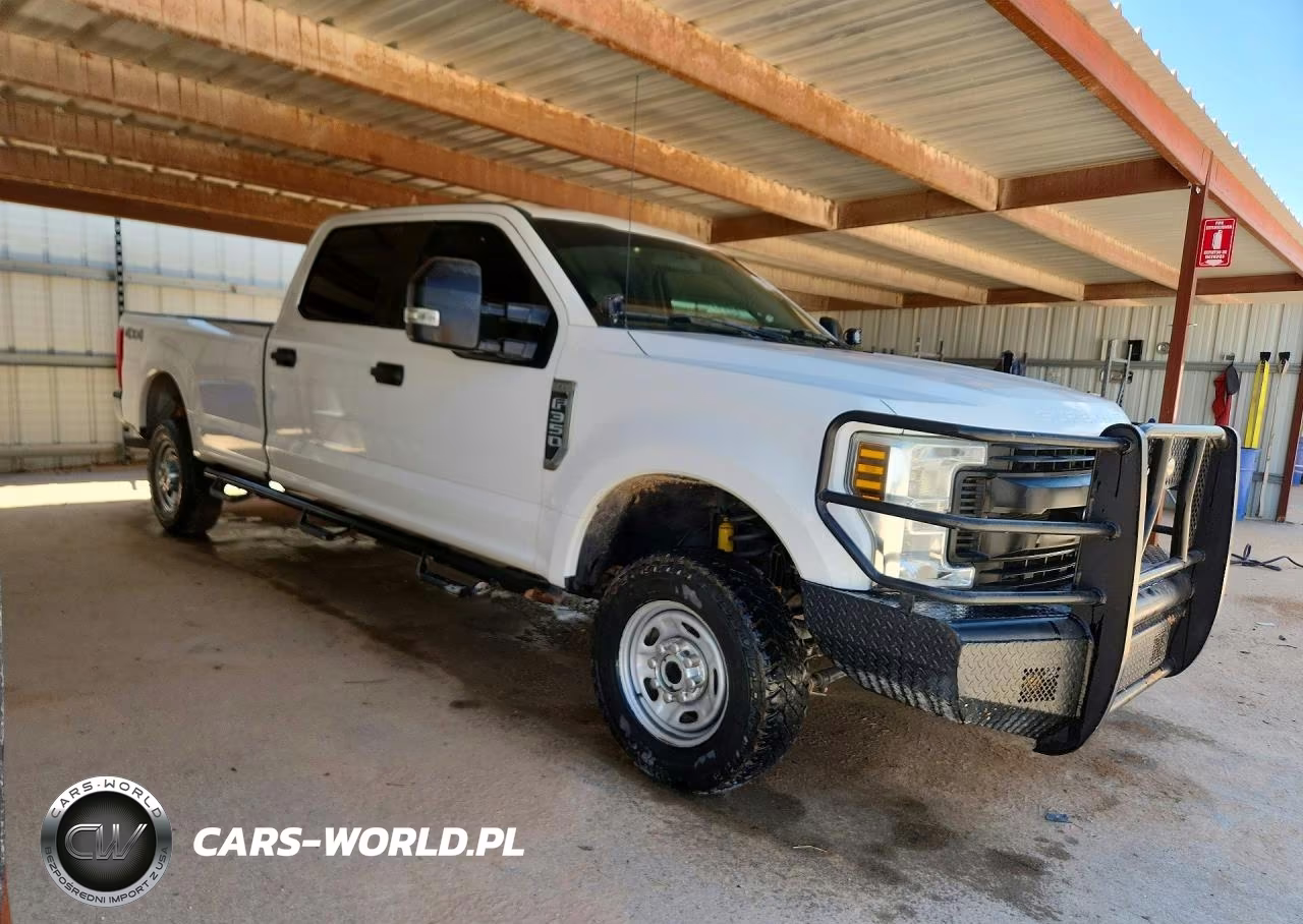 2019 Ford F350 Super Duty VIN:1FT8W3B61KEC96897 - 4