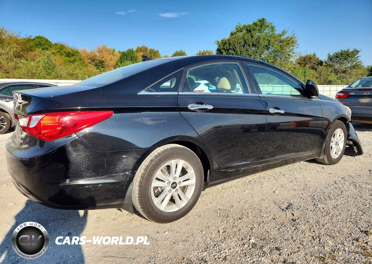 2013 Hyundai Sonata Gls VIN:5NPEB4AC2DH746328 - 3