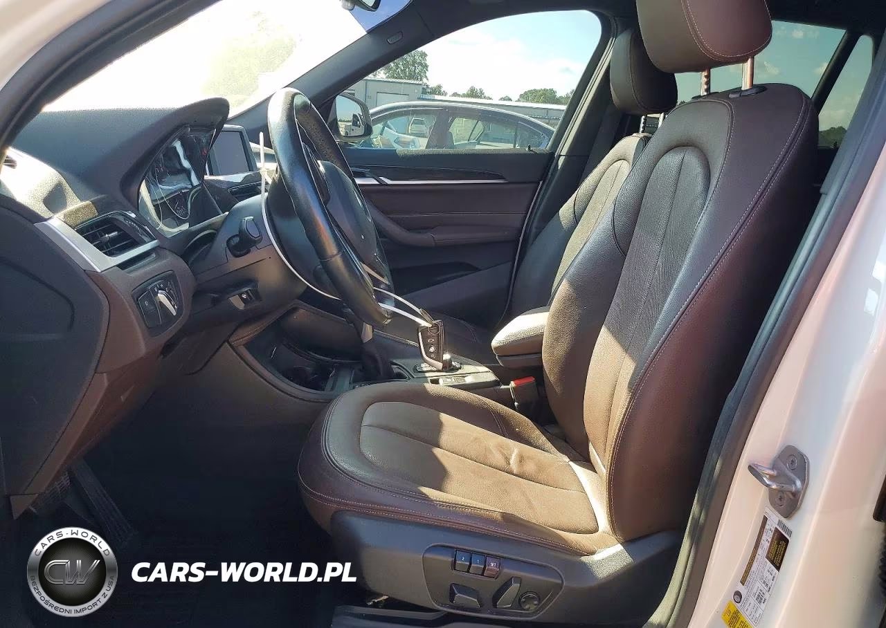 2018 BMW X1 Sdrive28I VIN:WBXHU7C34J5H38853 - 7