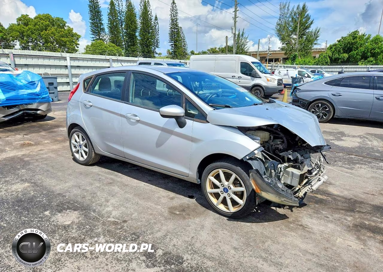 2019 Ford Fiesta Se VIN:3FADP4EJ9KM107382 - 4