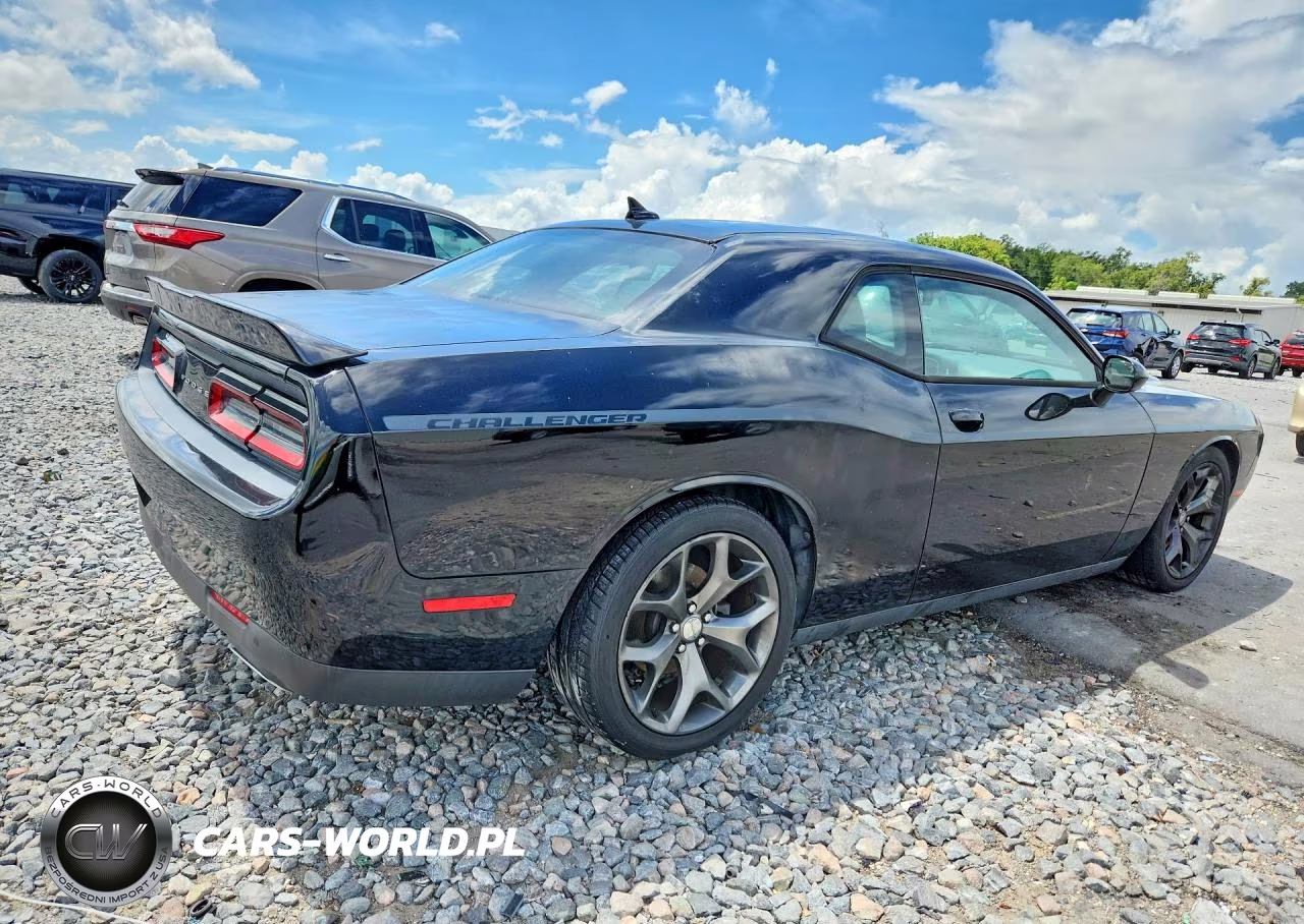 2015 Dodge Challenger Sxt Plus VIN:2C3CDZBG8FH723717 - 3