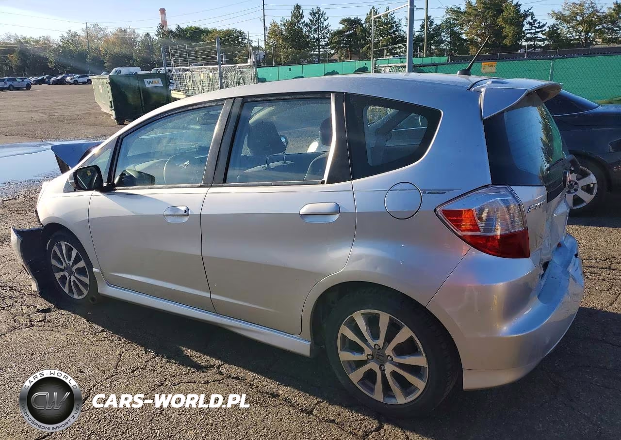 2012 Honda Fit Sport VIN:JHMGE8H51CC002680 - 2