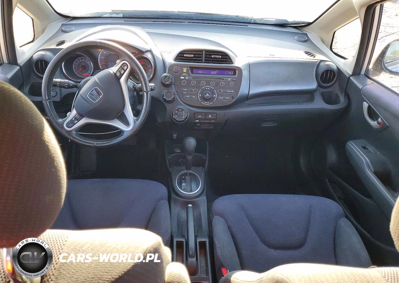 2012 Honda Fit Sport VIN:JHMGE8H51CC002680 - 8
