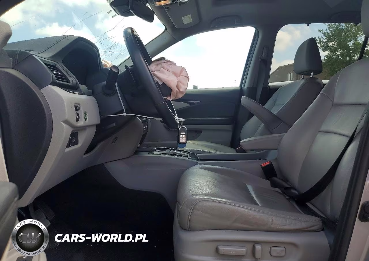 2021 Honda Pilot Touring VIN:5FNYF6H98MB033049 - 7