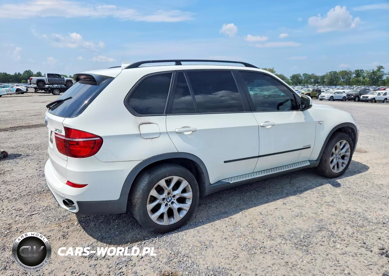 2011 BMW X5 xDrive35I VIN:5UXZV4C56BL414519 - 3