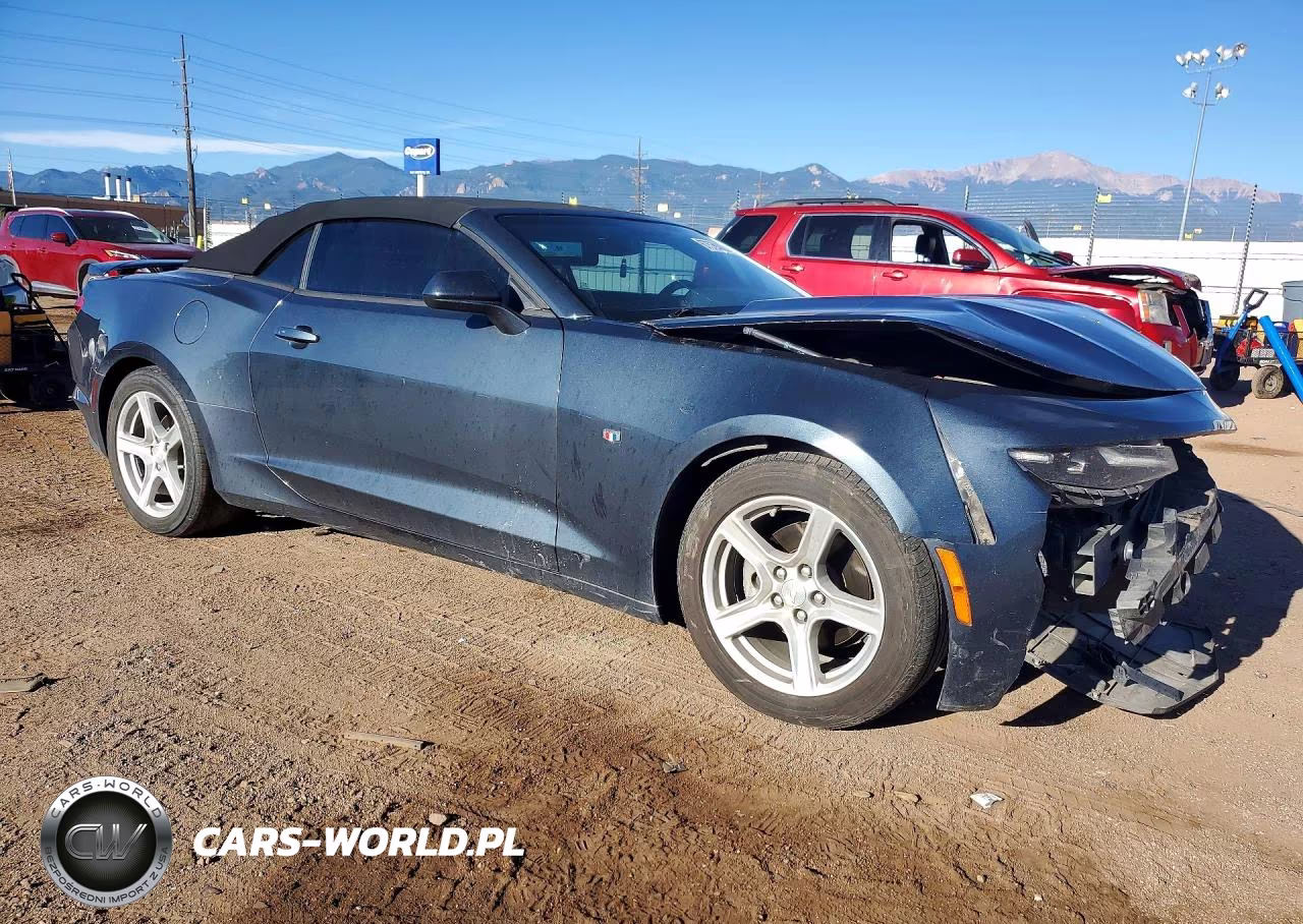 2020 Chevrolet Camaro Ls VIN:1G1FB3DS5L0111660 - 4