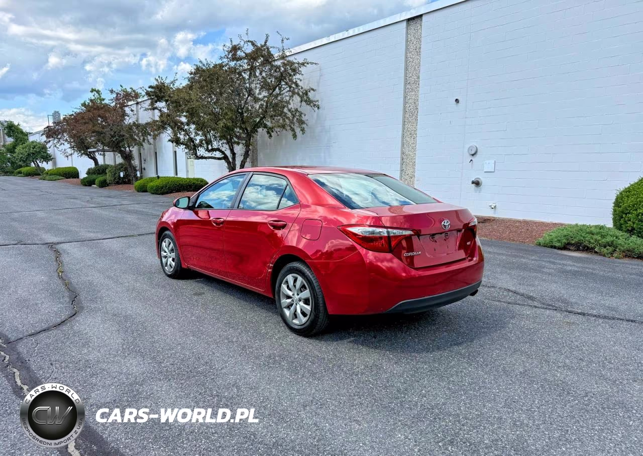 2014 Toyota Corolla Le VIN:2T1BURHEXEC105935 - 3