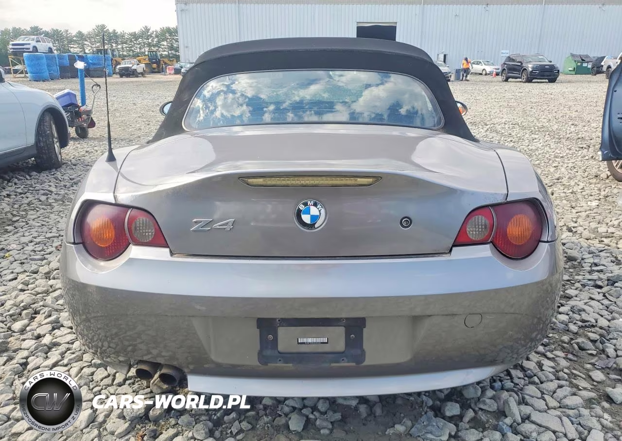 2003 BMW Z4 2.5 VIN:4USBT33403LR65602 - 6