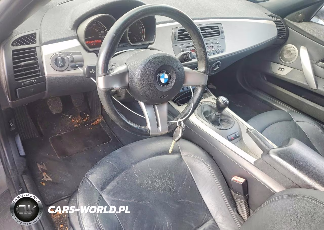 2003 BMW Z4 2.5 VIN:4USBT33403LR65602 - 8