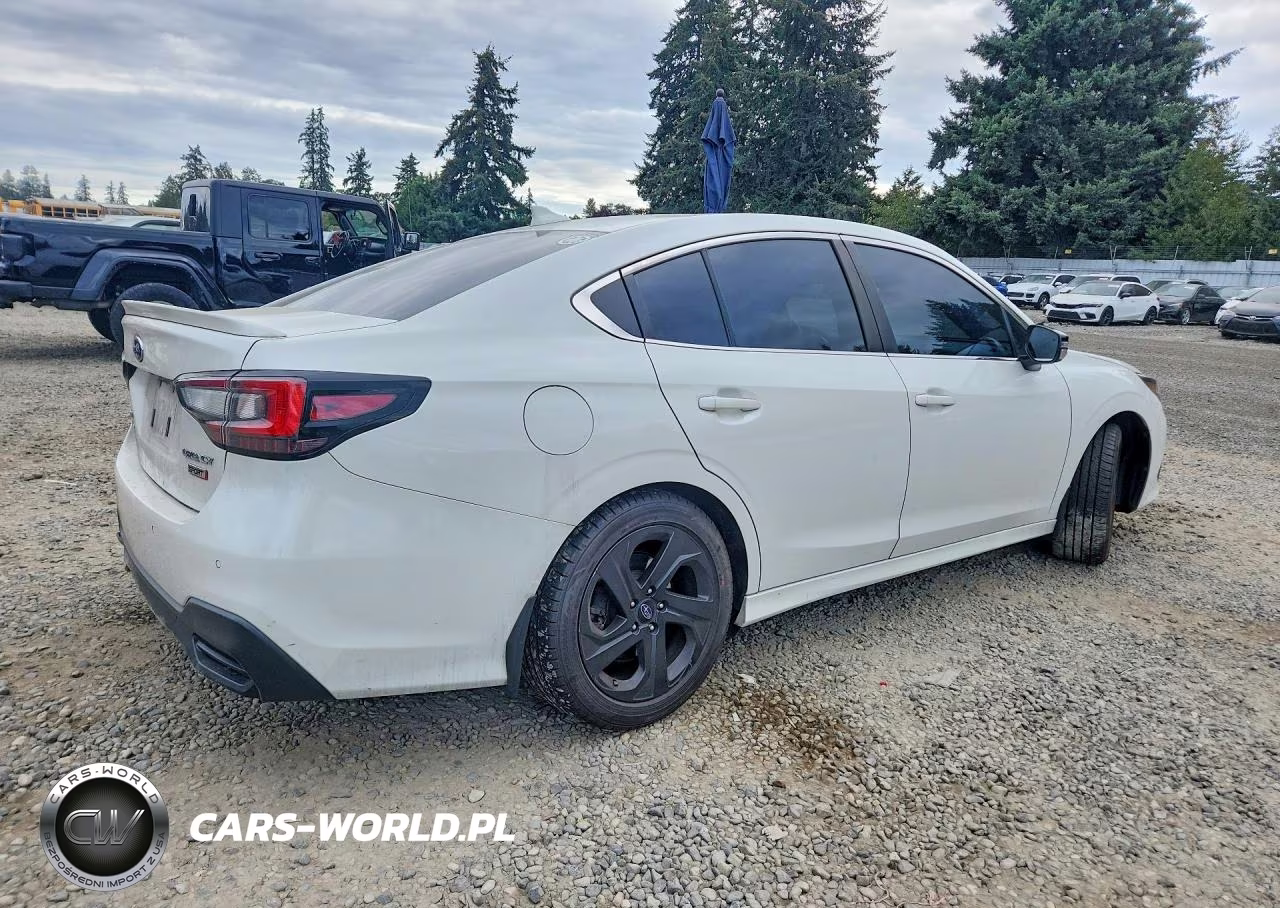 2020 Subaru Legacy Sport VIN:4S3BWAG60L3018136 - 3