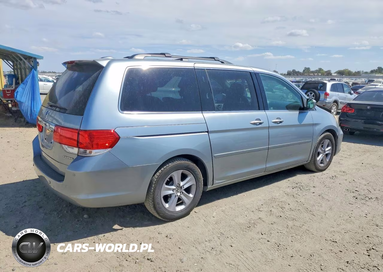 2008 Honda Odyssey Touring VIN:5FNRL38938B088803 - 3