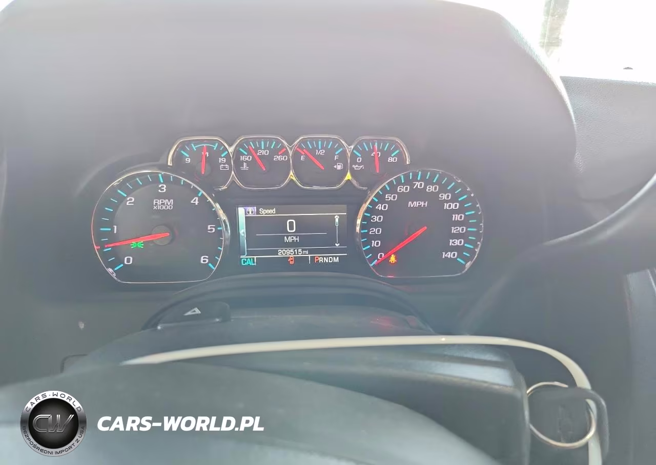 2015 Chevrolet Suburban C1500 Lt VIN:1GNSCJKCXFR582052 - 9