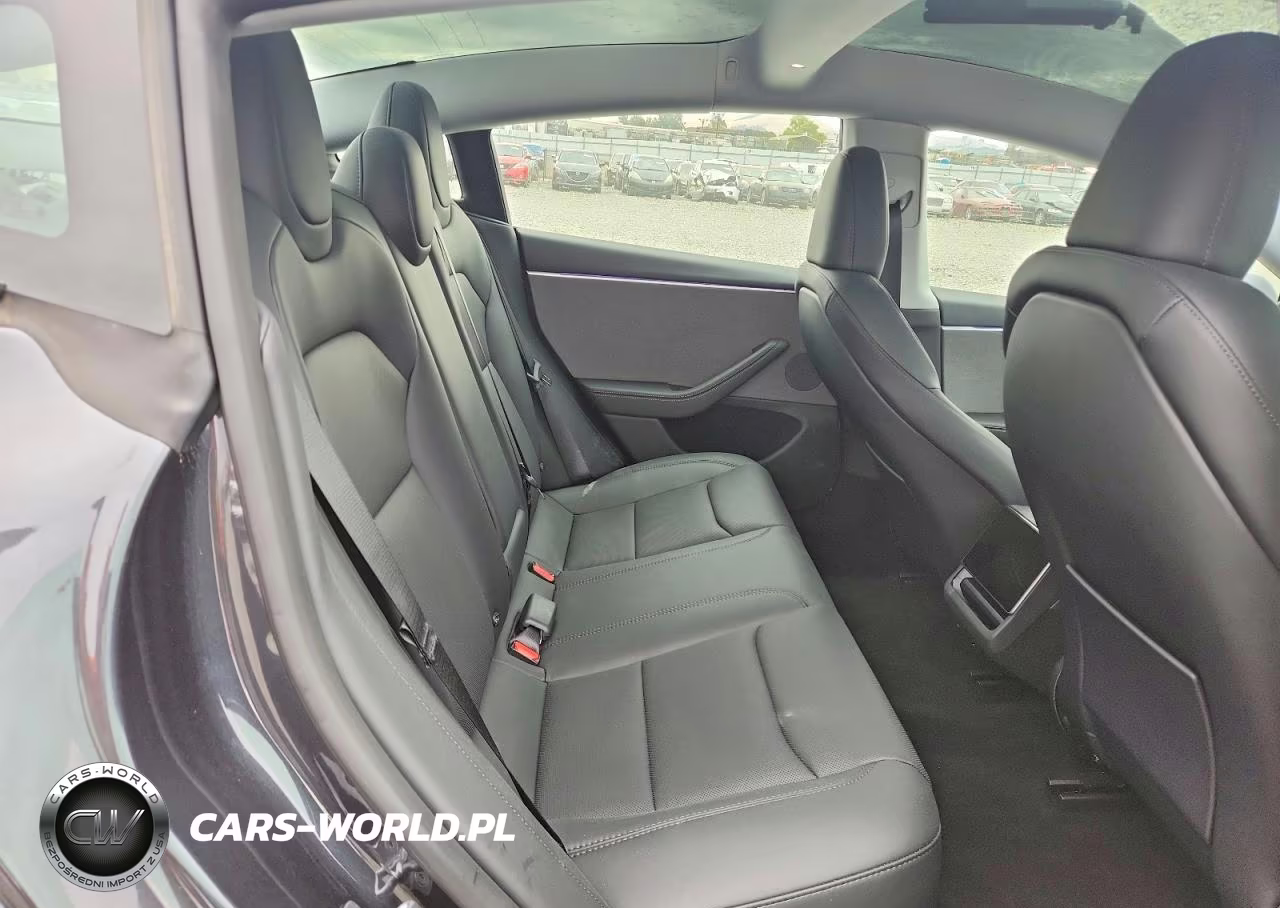 2025 Tesla Model 3 VIN:5YJ3E1EA5SF051763 - 10