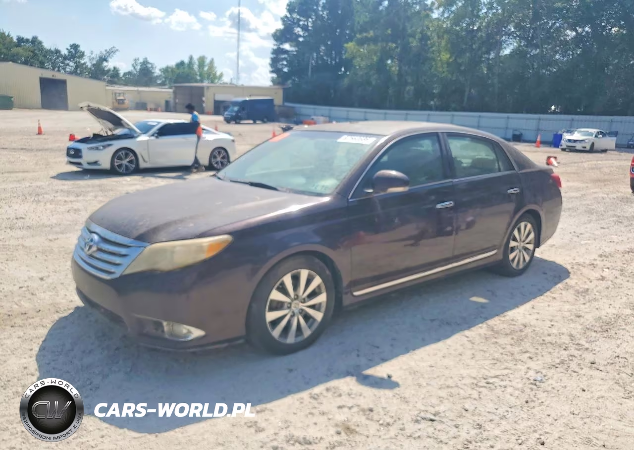 2011 Toyota Avalon Limited