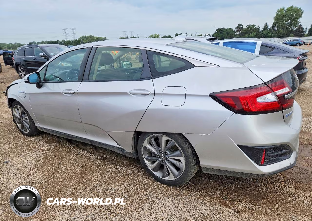 2018 Honda Clarity Touring VIN:JHMZC5F35JC005500 - 2