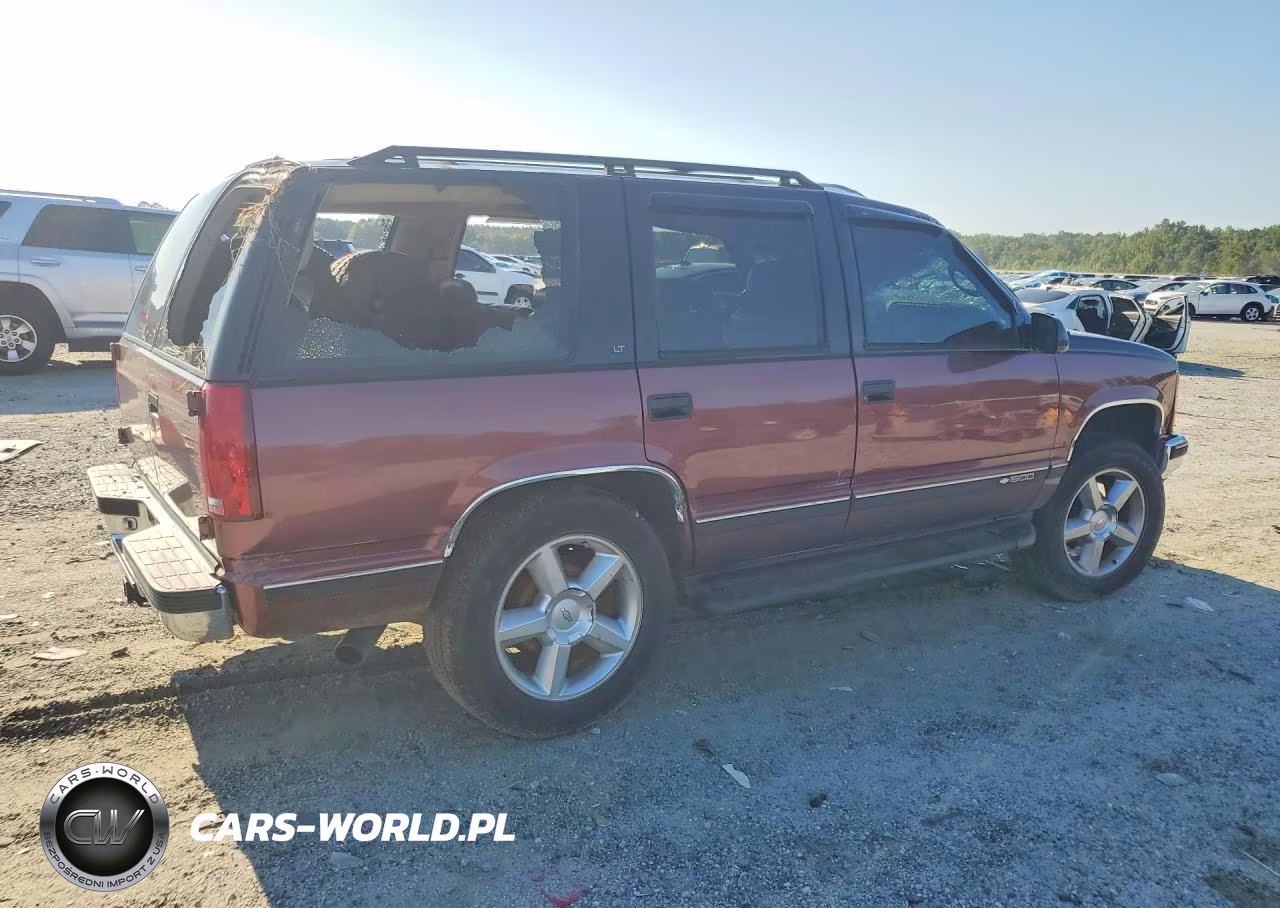 1997 Chevrolet Tahoe K1500 VIN:1GNEK13R9VJ323889 - 3