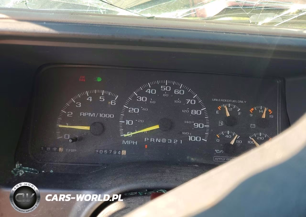 1997 Chevrolet Tahoe K1500 VIN:1GNEK13R9VJ323889 - 9