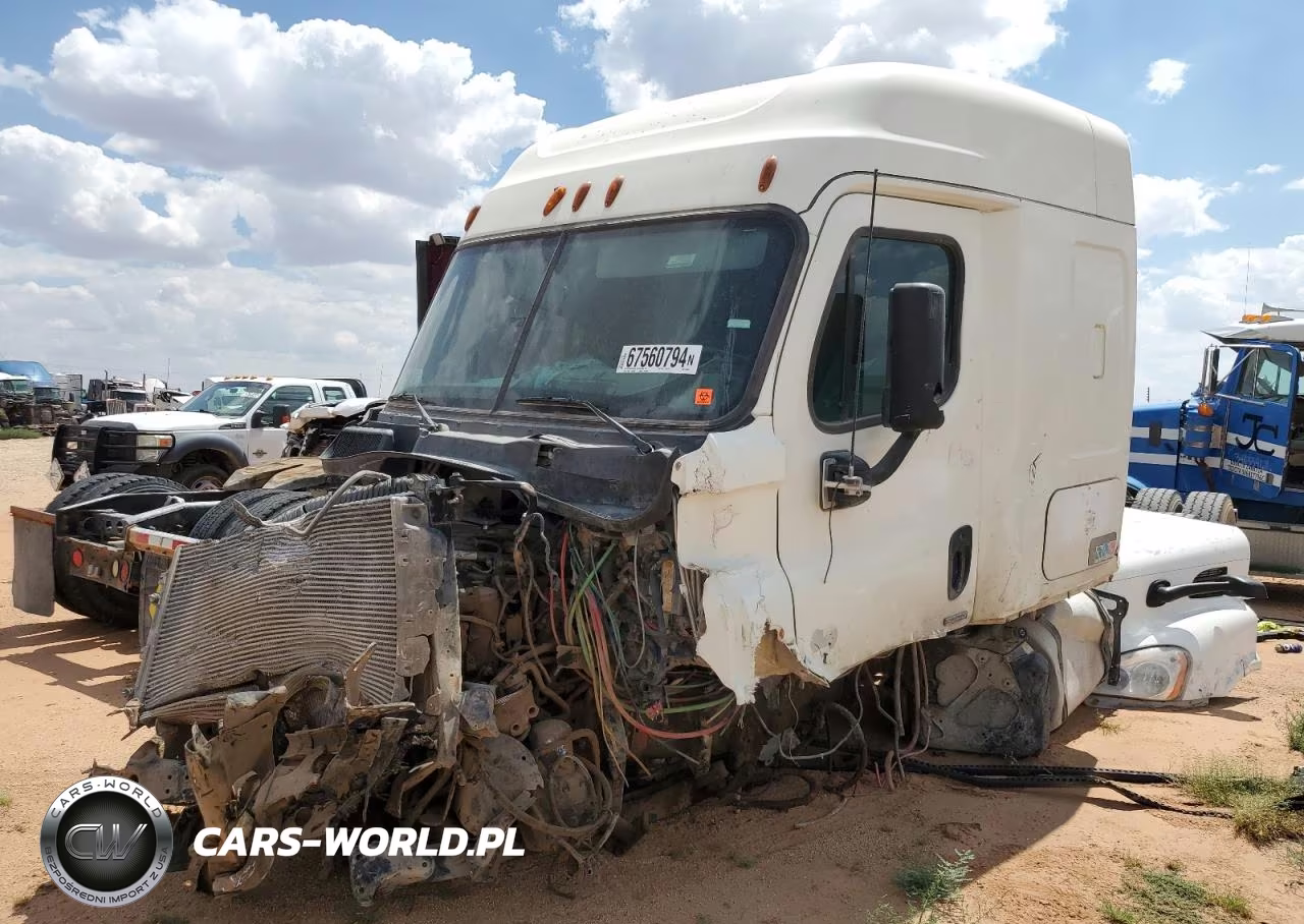 2015 Freightliner Cascadia 113 VIN:3AKJGHDV0FSGU8059 - 2
