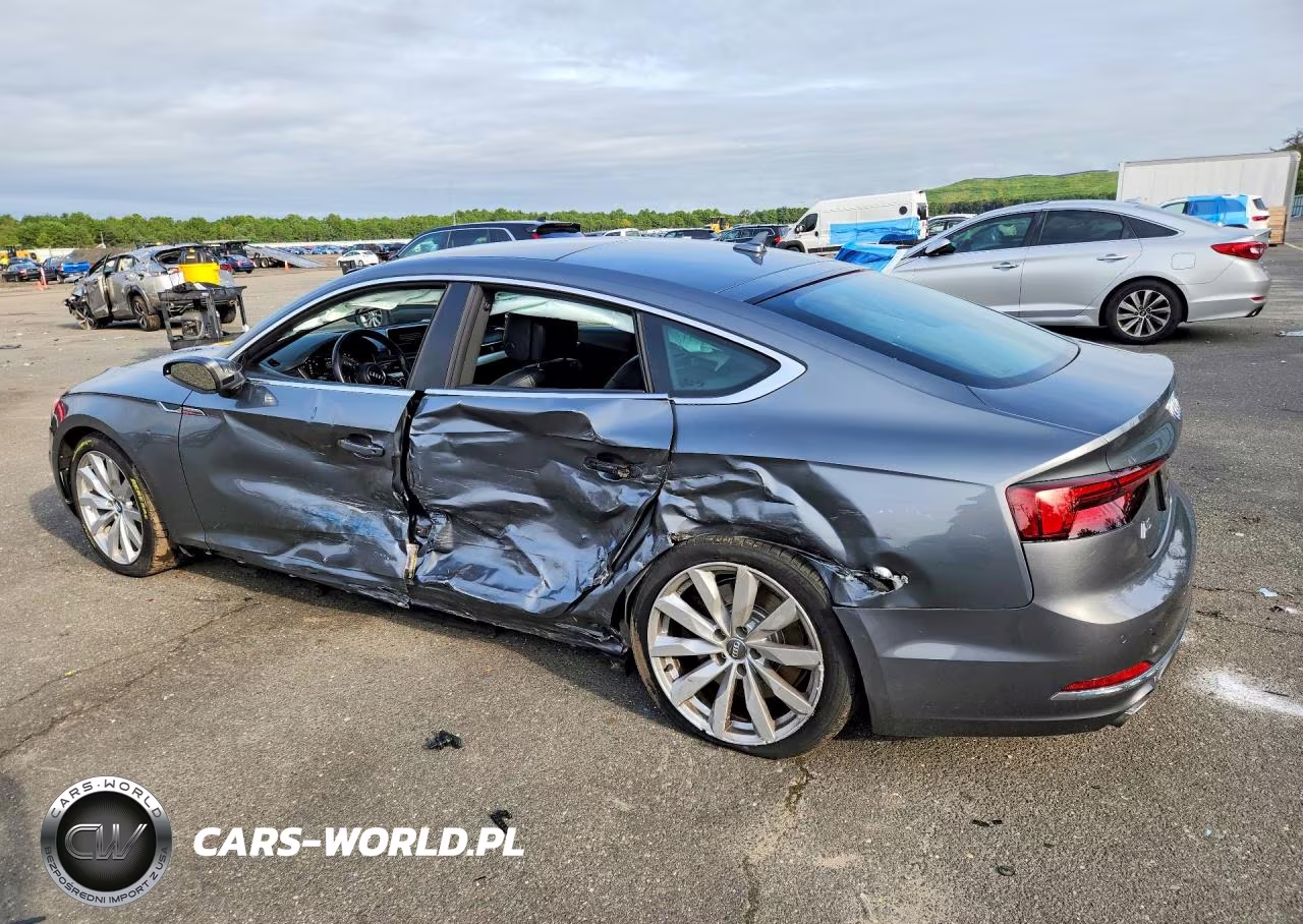2018 Audi A5 Premium Plus VIN:WAUBNCF52JA013047 - 2
