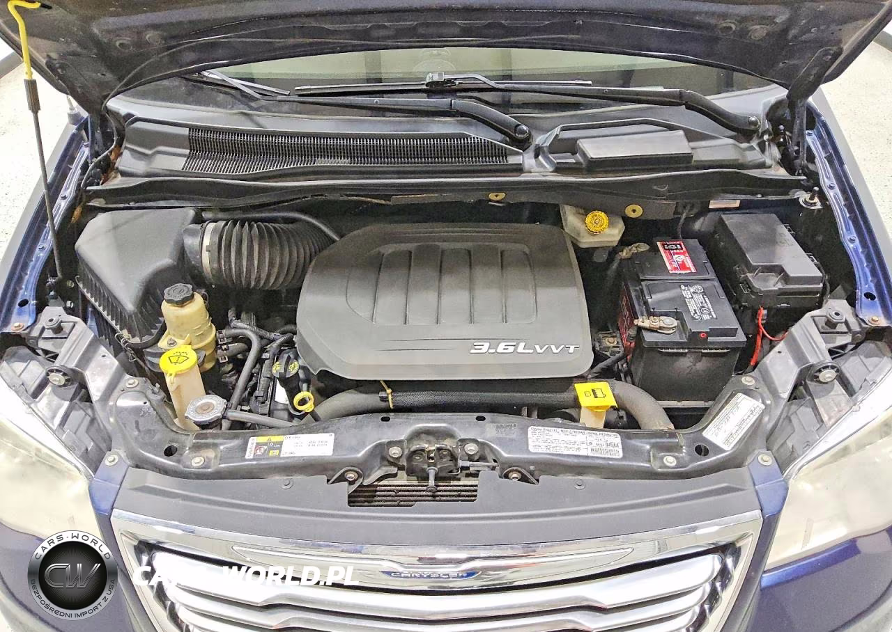 2013 Chrysler Town & Country Touring L VIN:2C4RC1CG4DR681319 - 12